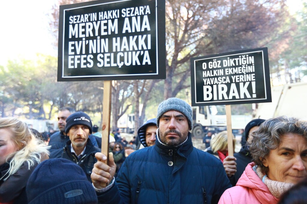 Efes Selçuk'ta Nöbet Sürüyor