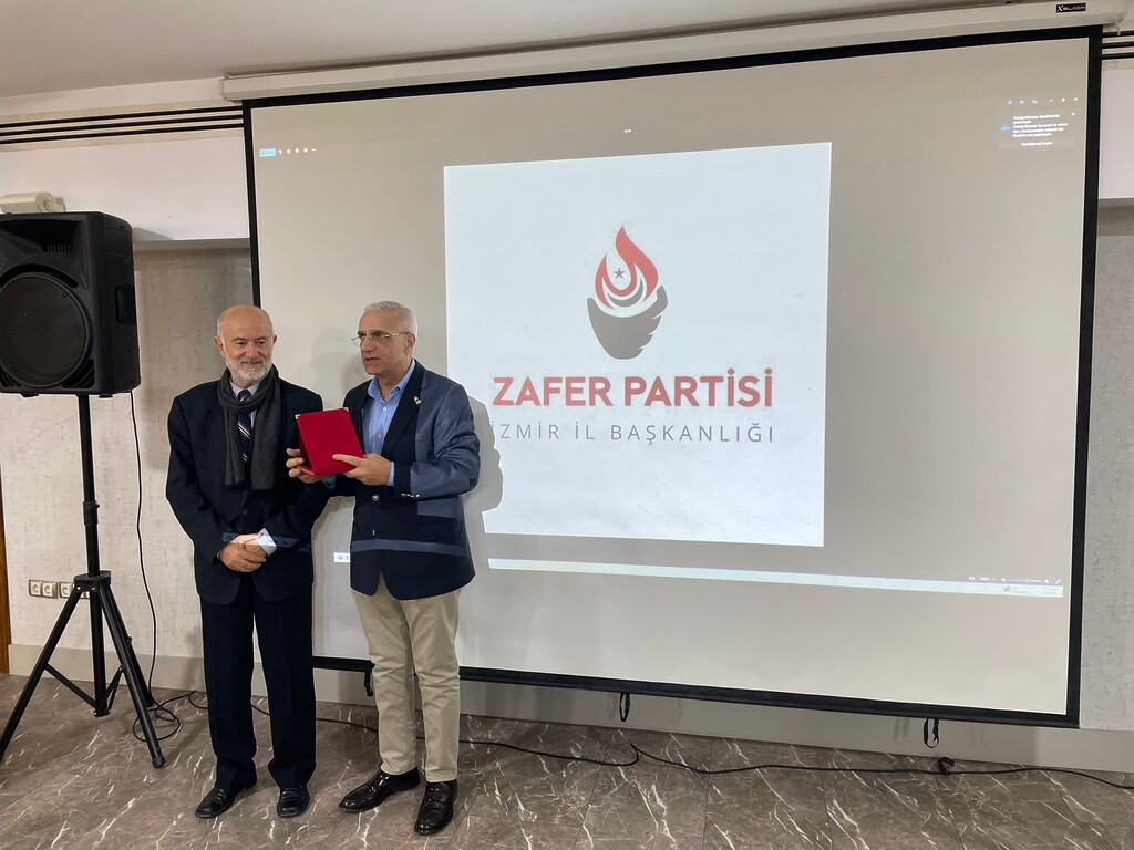 Zafer Partisi'nden Uyuşturucuyla Mücadele Konulu Konferans