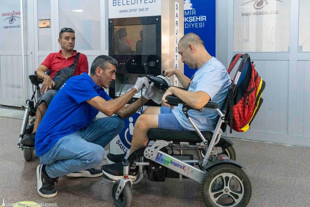 İzmir Büyükşehir Belediyesi erişilebilir, eşit ve adil bir İzmir için çalışmalar yürütüyor