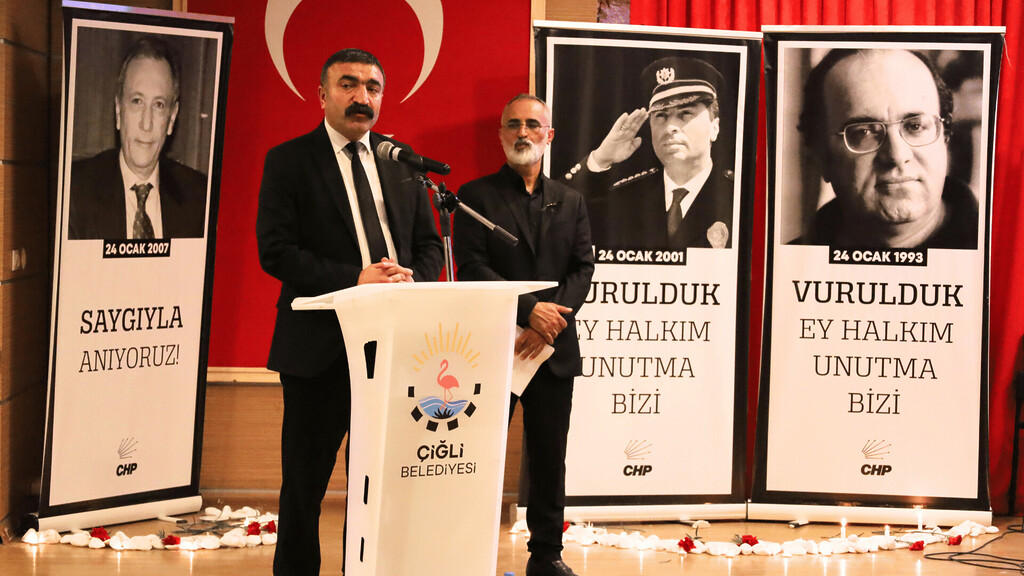 CHP Çiğli İlçe Başkanlığı Uğur Mumcu, Gaffar Okkan ve İsmail Cem'i andı.