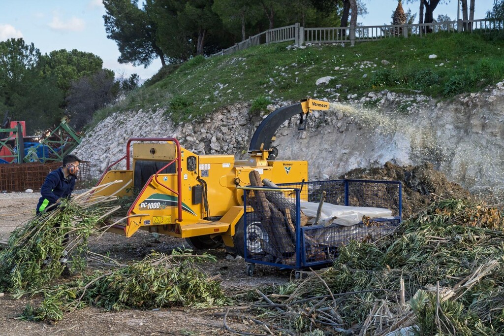 İzmir’in parkları yeşil dönüşümle canlanıyor

