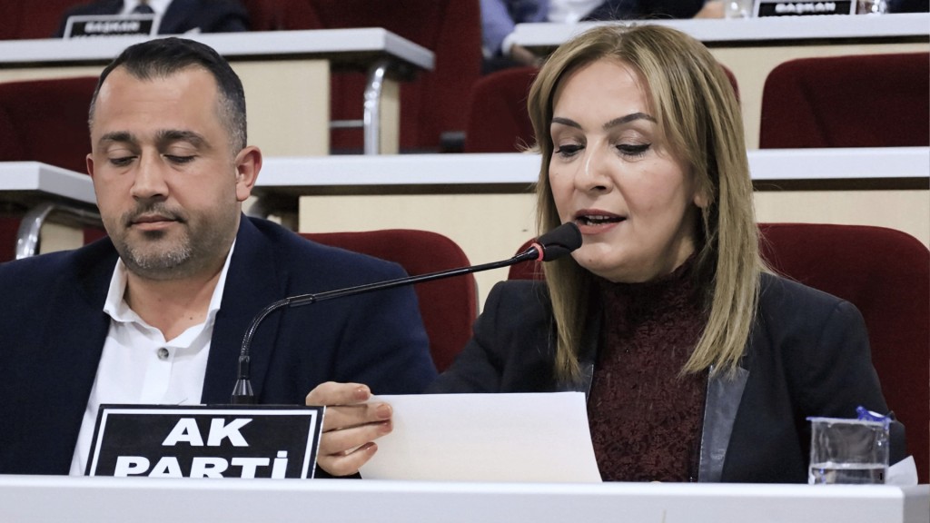 Çiğli Belediye Meclisi'nde gündem yoğun