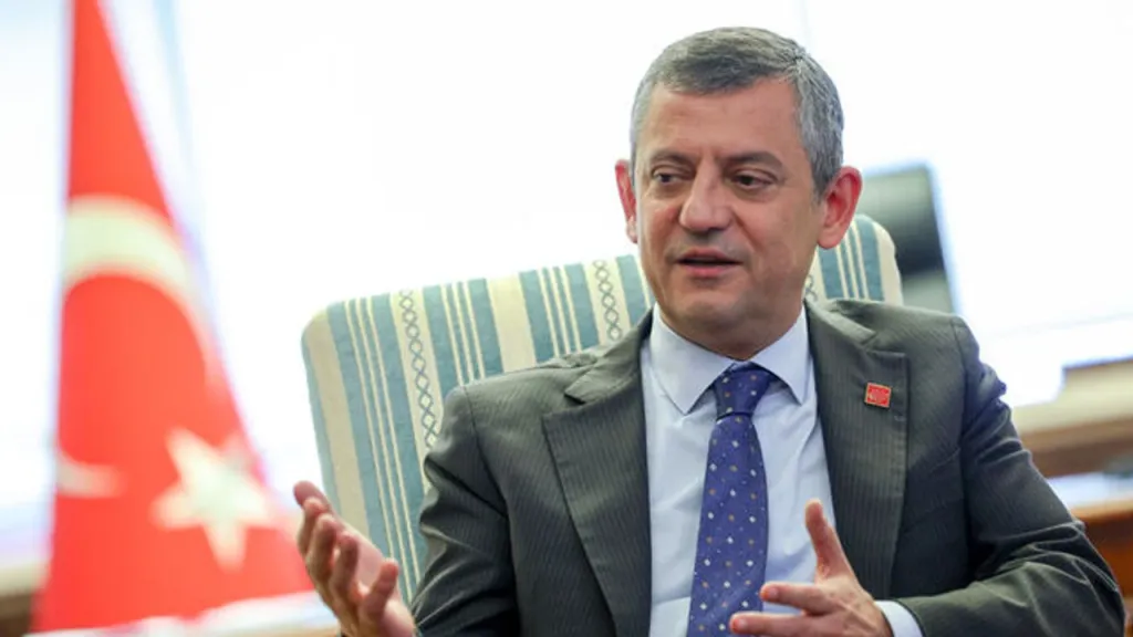 Özgür Özel’den ‘TRT’ mesajı: Biz kutlamıyoruz