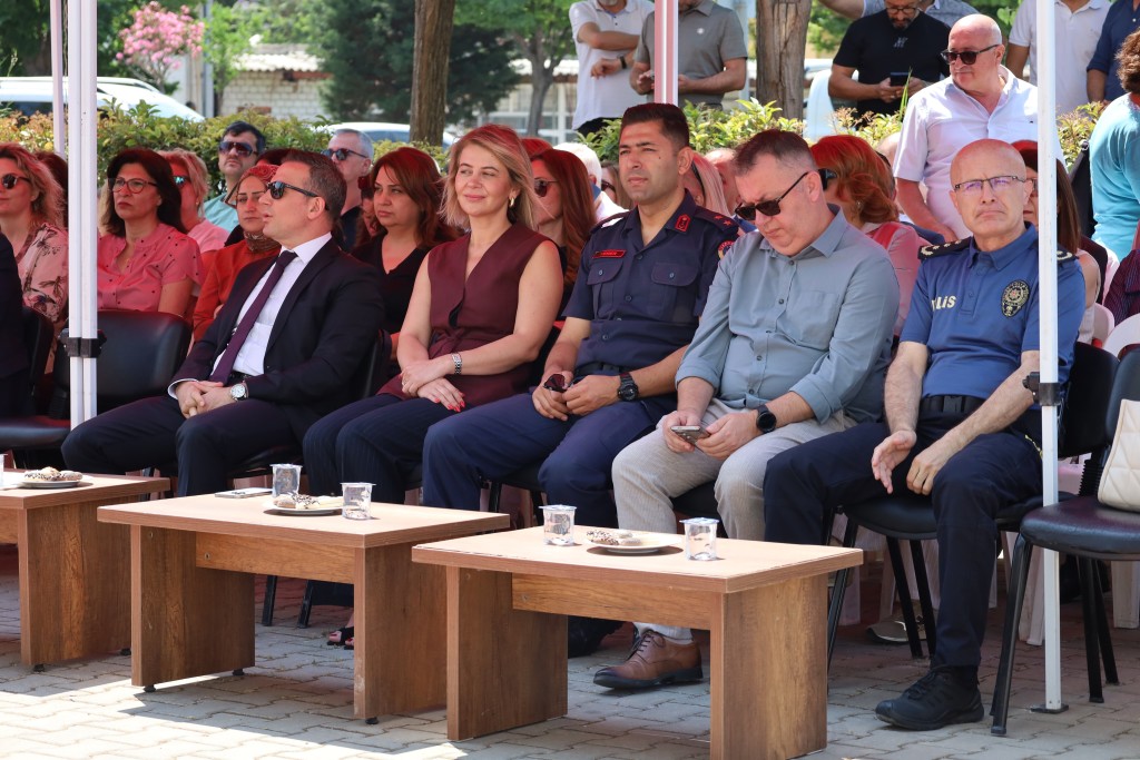 Çiğli’de El Emeği Ürünler Kermesi Halkla Buluştu
