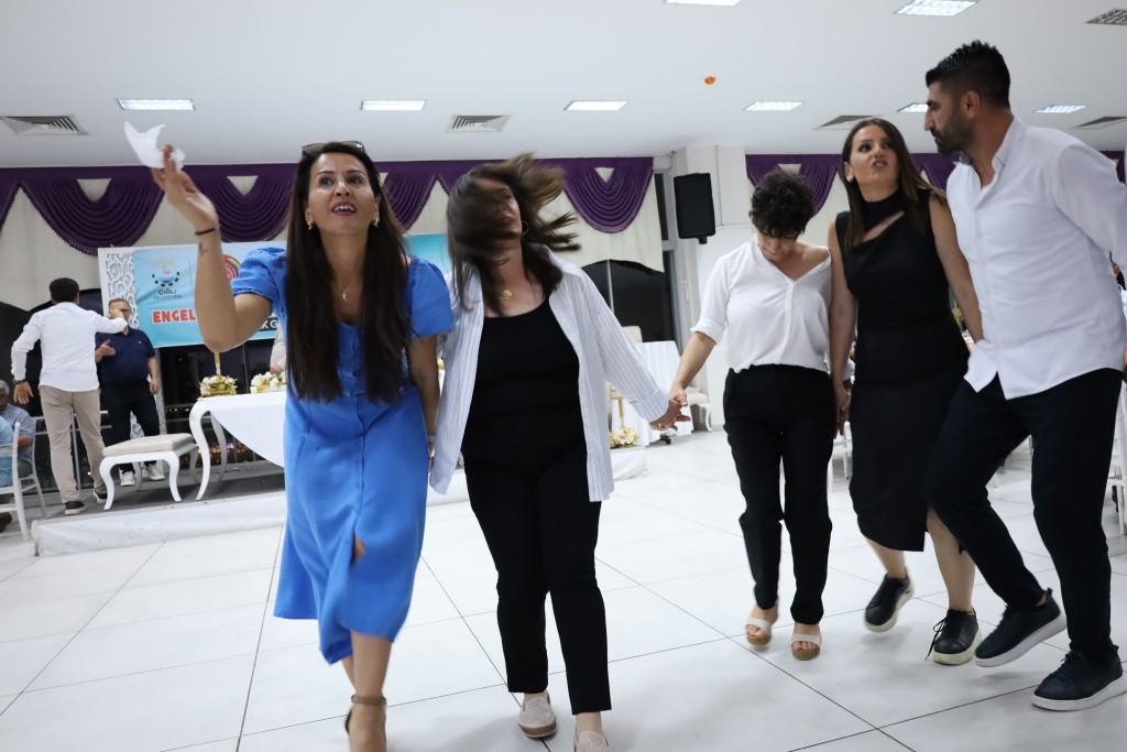 Muhtarlar Engel Tanımadı; Çiğli’de 100 Hayata Umut Oldular