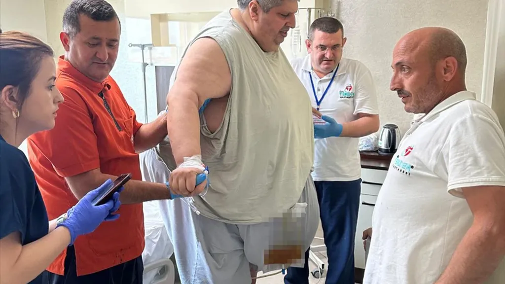 Yatağa bağımlı yaşıyordu… Tüp mide ameliyatıyla sağlığına kavuştu