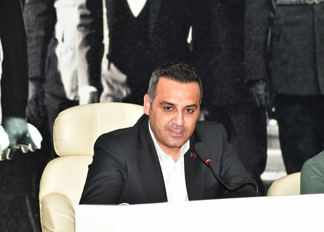 Çiğli Meclisi'nde Harmandalı Tartışması Büyüdü