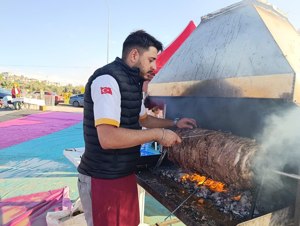 En meşhur cağ kebapçısı Gelgör Cağ Kebap