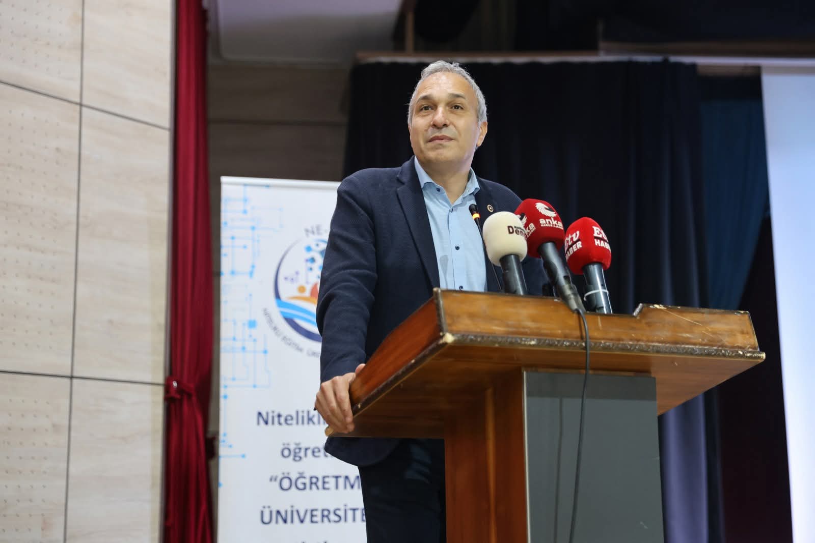 NE-DER EĞİTİM MEŞALESİNİ BU KEZ YUNUSEMRE’DE YAKTI
