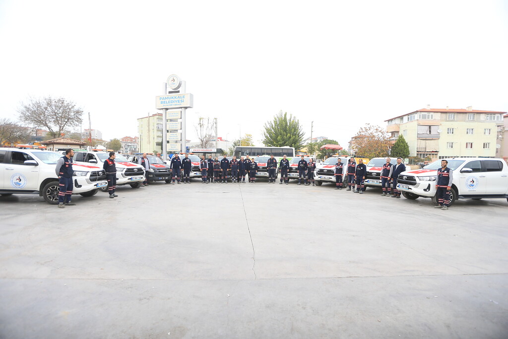 pamukkale-belediyesi-kis-aylarinda-vektor-mucadelesine-devam-ediyor