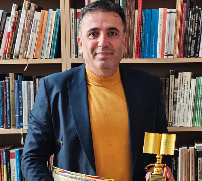 Manisalı Şair Aytekin Karapaça Ödüle Doymuyor