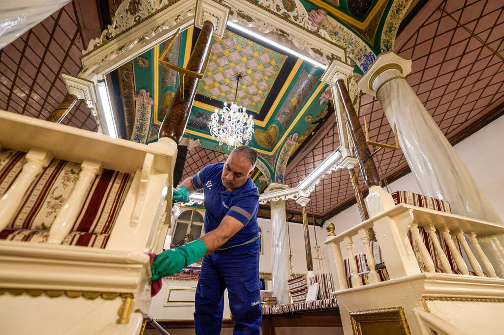 İzmir’in ibadethaneleri pırıl pırıl