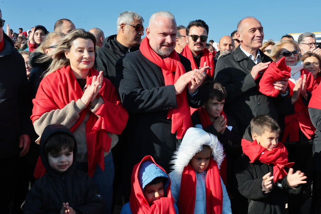 Menemen’de “İyi ki Doğdun Bebek Hatıra Ormanı” kuruldu