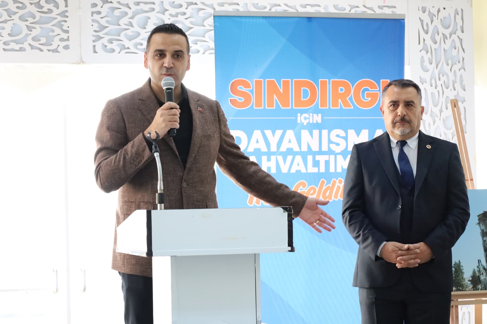 Çiğli'de Yürekler Sındırgı İçin Attı