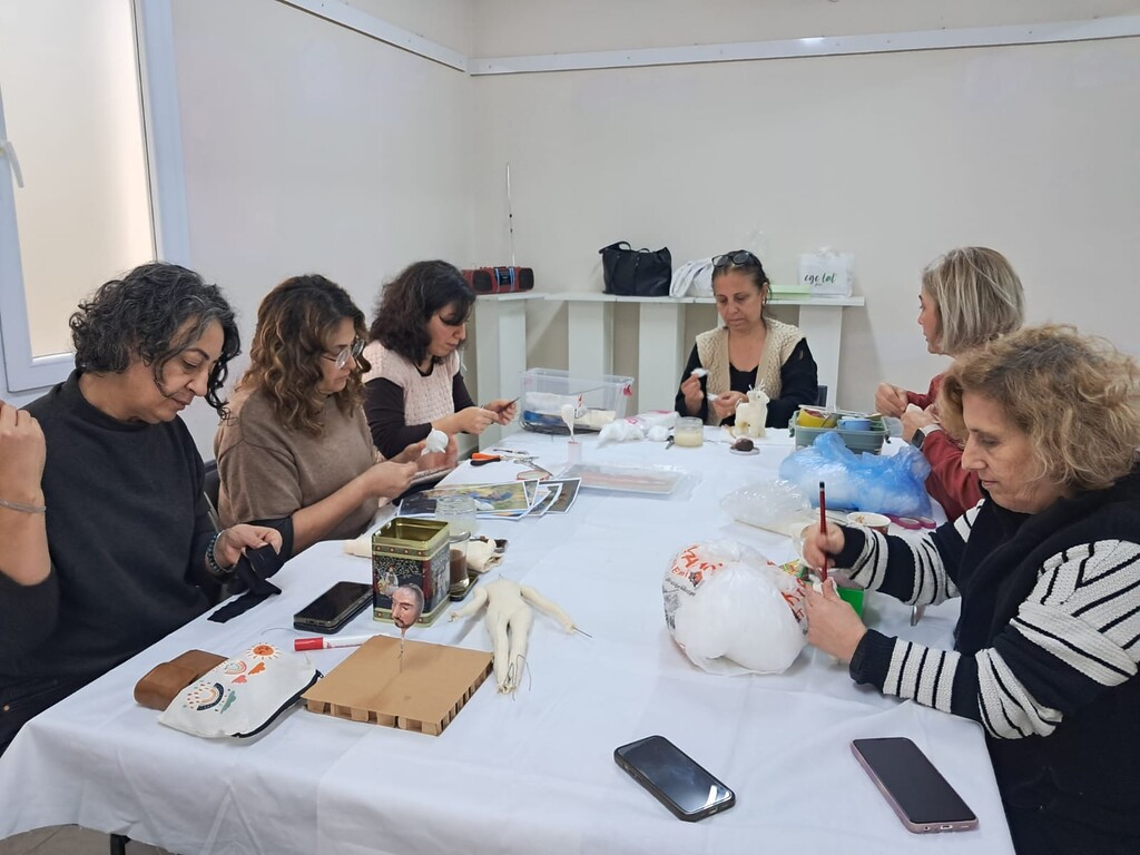 Çiğli’de Kadınlar Geleneksel Sanatı Geleceğe Taşıyor