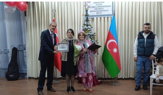 Dünya Azerbaycanlıları'nın Hemreylik Günü İzmir'de Kutlandı