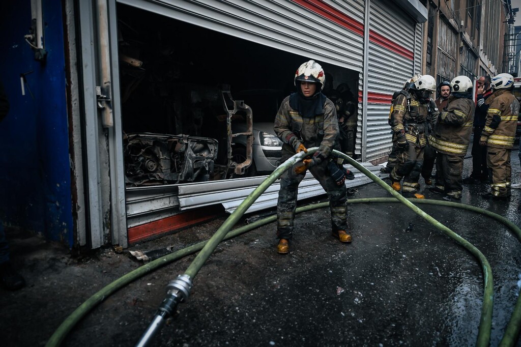 Buca’da depo yangını kısa sürede söndürüldü