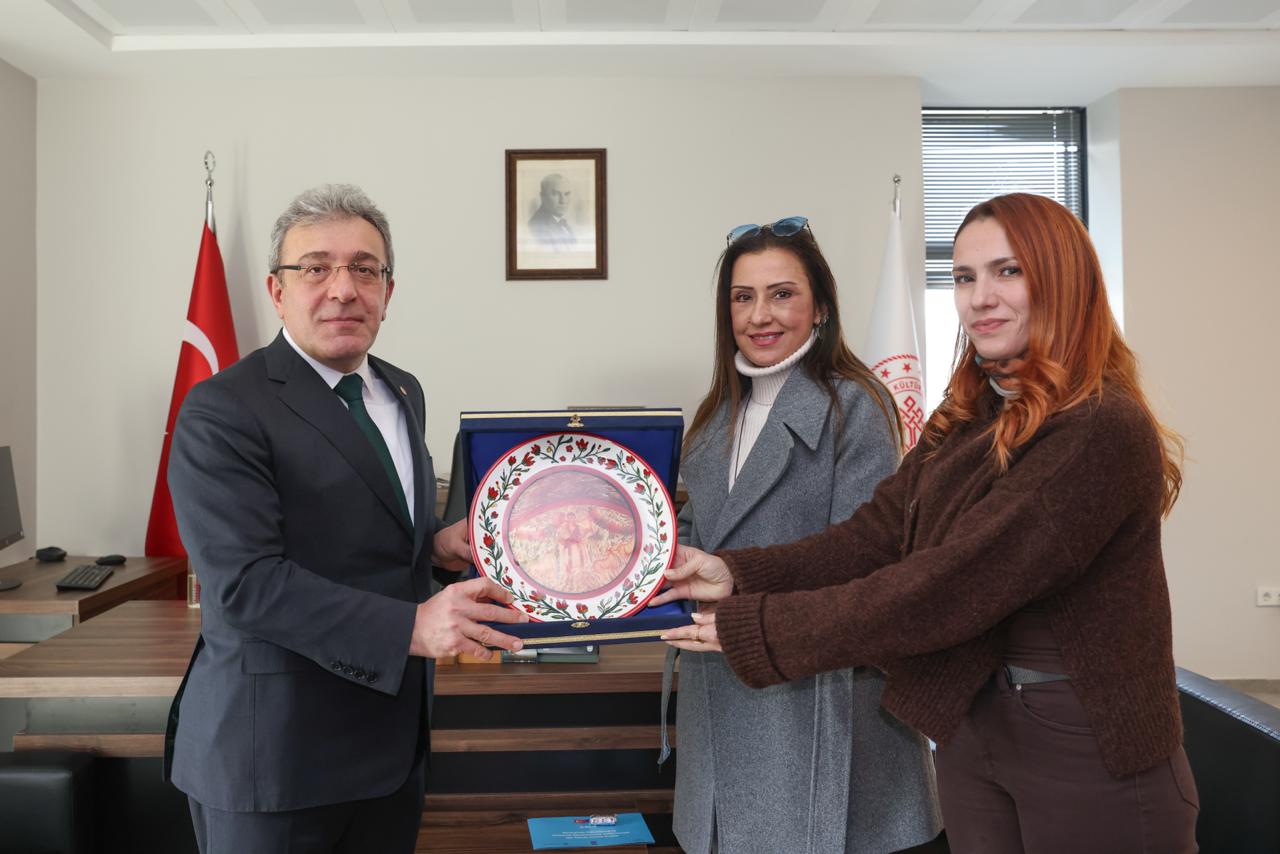 DEÜ REKTÖRÜ PROF. DR. BAYRAM YILMAZ, İZNİK’TE ARKEOLOJİK ÇALIŞMALARI YERİNDE DEĞERLENDİRDİ