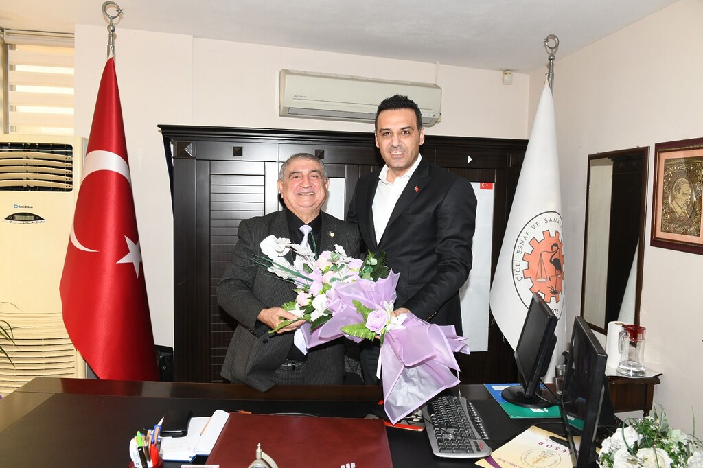 Çiğli Belediye Başkanı Onur Emrah Yıldız'dan Arfi Altıkulaç'a ziyaret