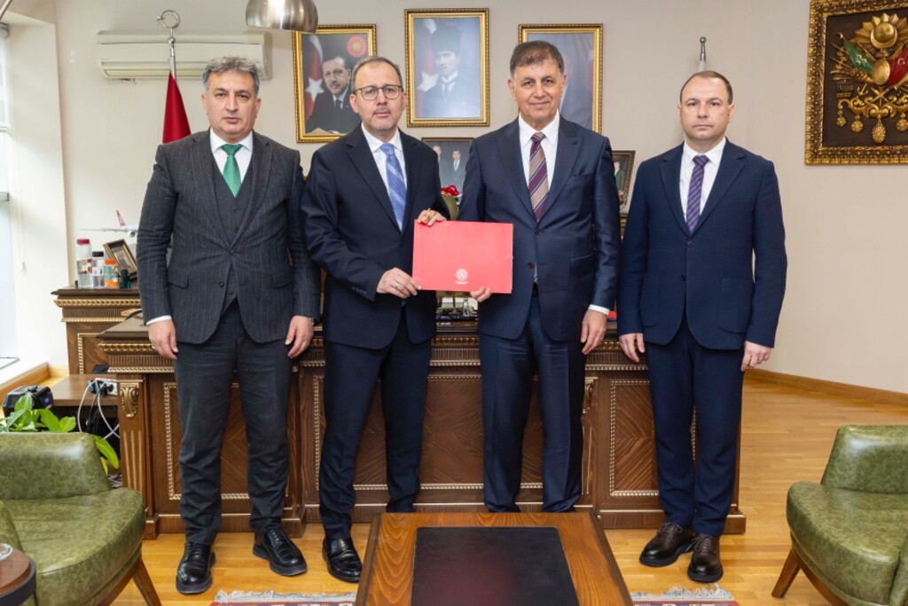 Karşıyaka Stadı için tarihi adım