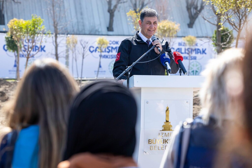 Beton söküldü, umut filizlendi