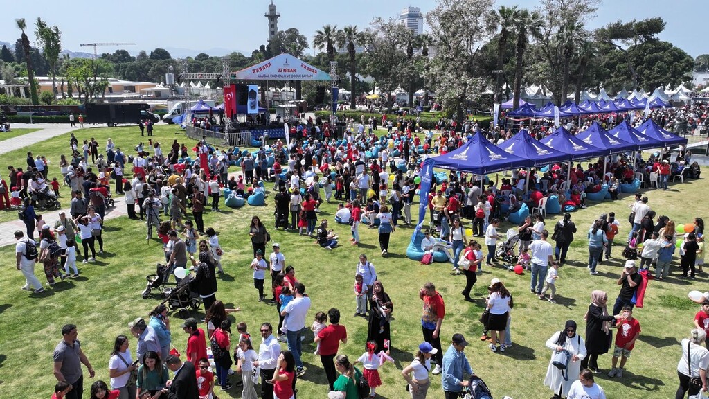 23 Nisan coşkusu Kültürpark’ta zirveye çıkıyor