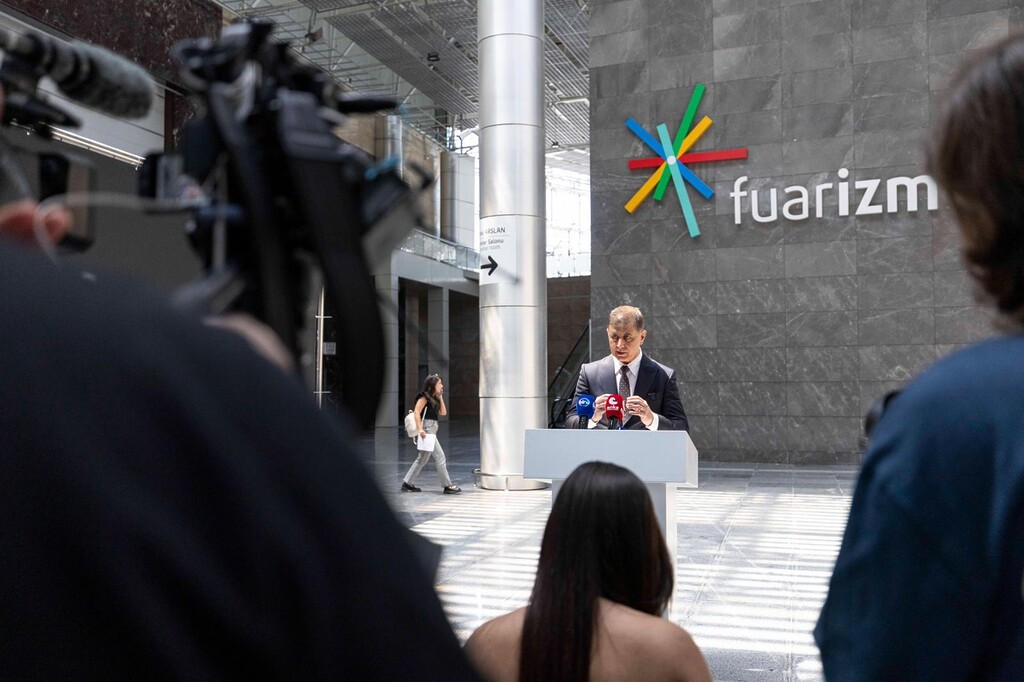 Tugay: Bize engel çıkarmaya çalışsalar da Buca Metrosu’nu bitireceğiz