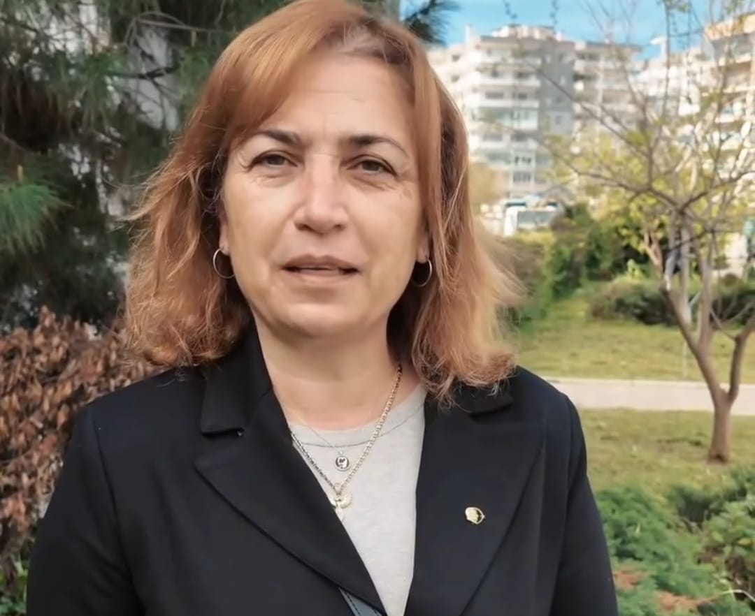 Muhtar Nesrin Erdoğan Çiğli Belediye ekiplerine teşekkür etti.