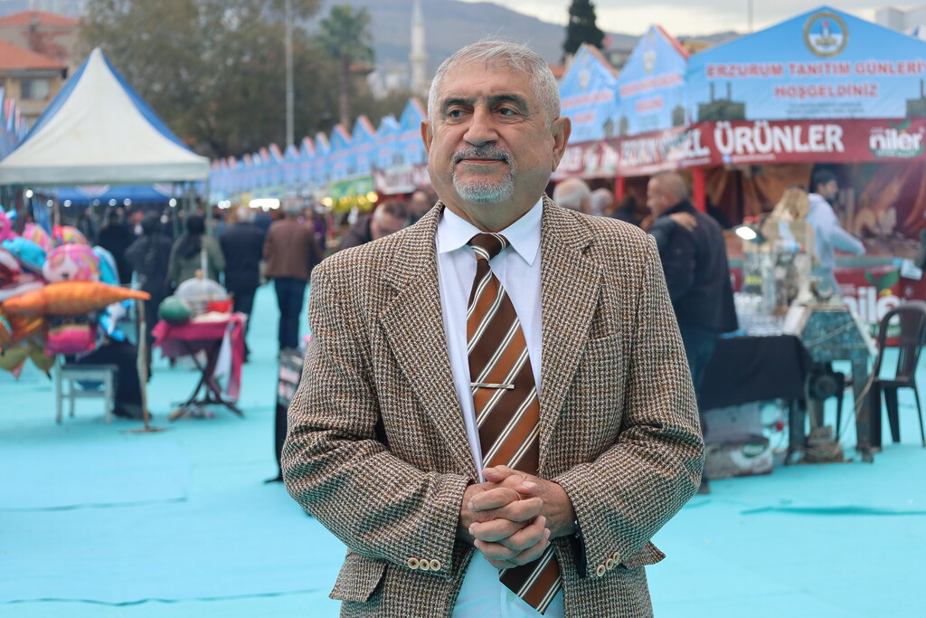 Çiğli Esnaf ve Sanatkarlar Odası Başkanı Arif Altıkulaç, ceza kararı iptal edilen Dönerci Ali'ye tam destek verdi: "Esnafımızın dürüstlüğüne kefilim