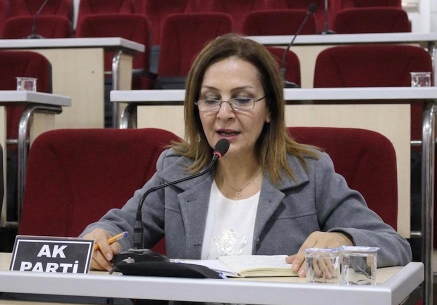 AK Parti Çiğli Meclis Üyesi Yeşim Tuncer: Kadın Konuevleri yapılmadı