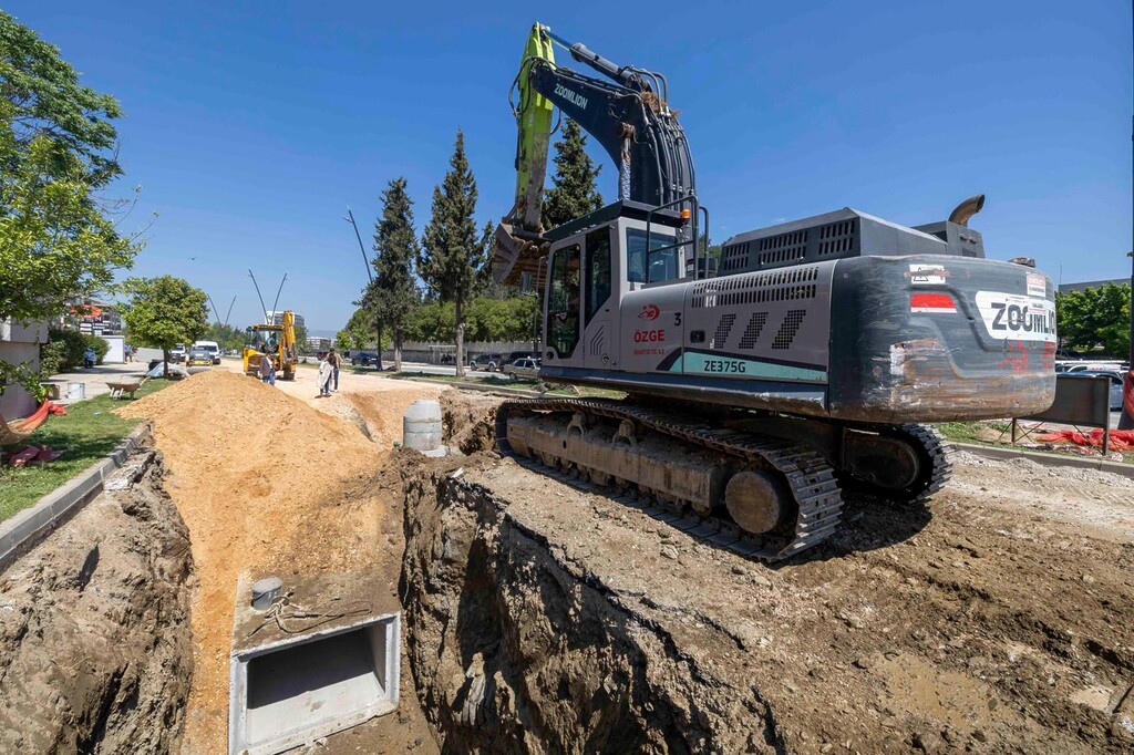 Büyükşehir’den 300 milyon liralık dev altyapı yatırımı
