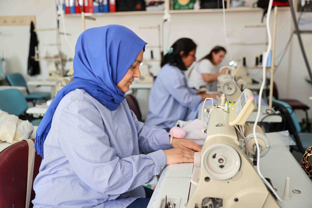 Buca’da kadın emeğine destek büyüyor