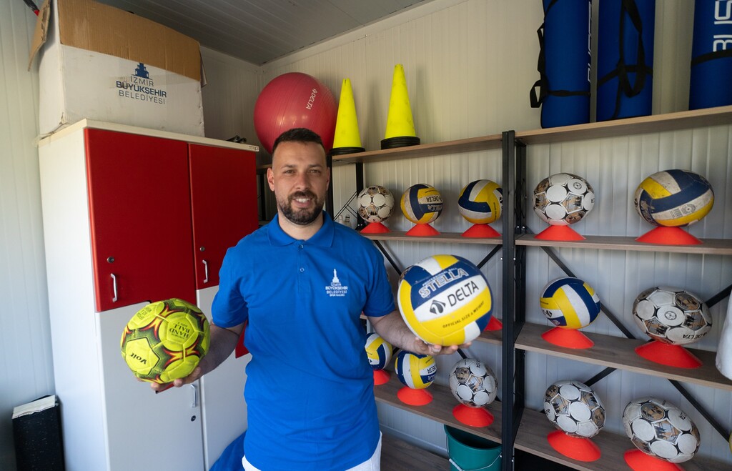 İzmirlilerin yeni adresi spor istasyonları oldu