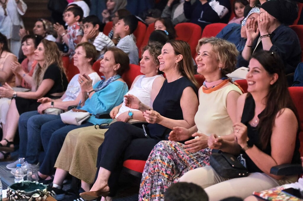 Konaklı çocuklar yıl sonu coşkusunu Başkan Mutlu’yla paylaştı