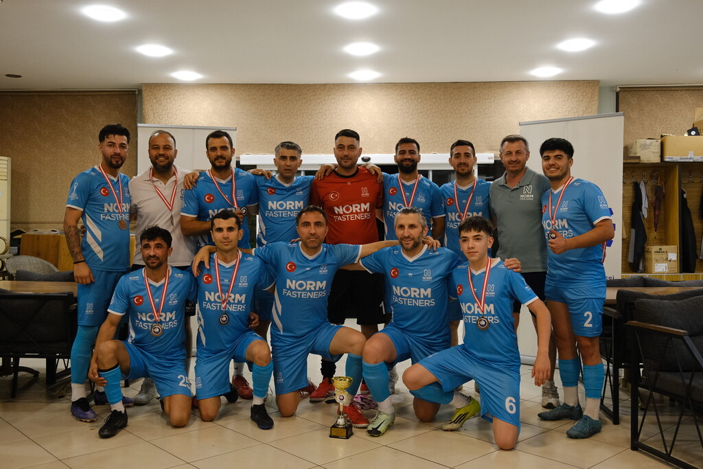 Çiğli A.O.S.B Futbol Turnuvası'nın şampiyonu Norm Holding
