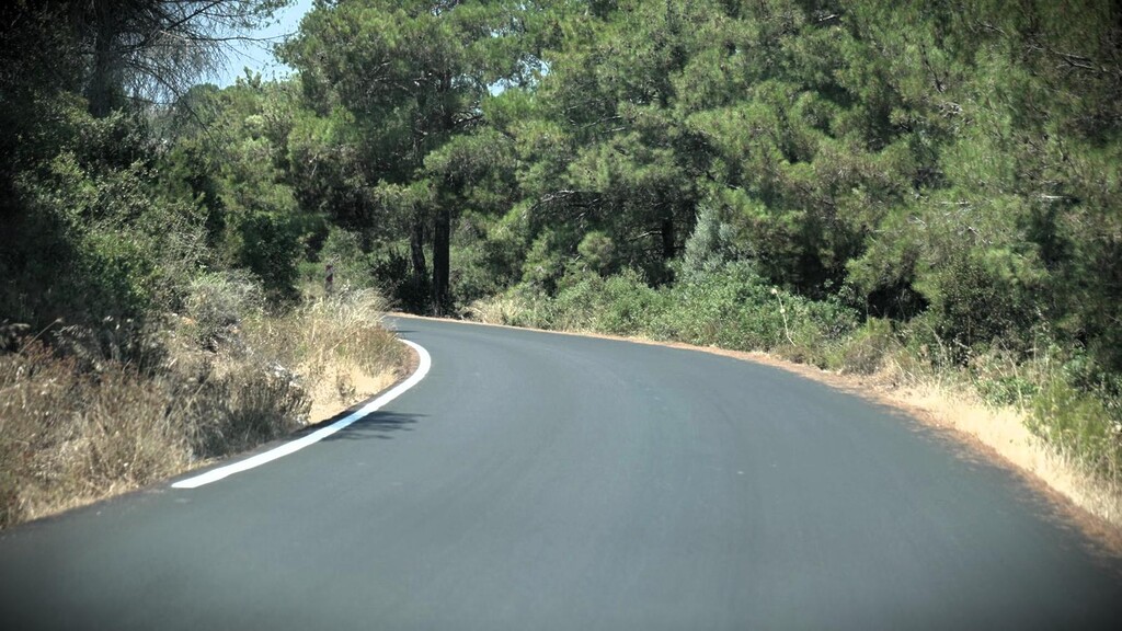 Büyükşehir’den Selçuk’un turizm yoluna modern dokunuş Pamucak yolu baştan sona yenilendi