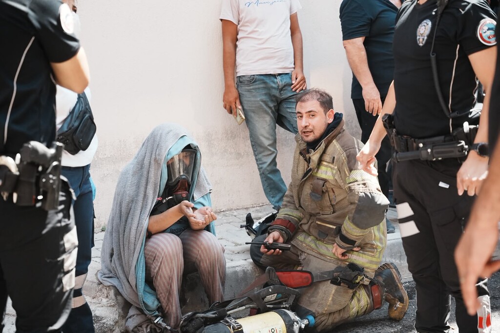 Kahraman itfaiyecilerden hayat kurtaran müdahale
