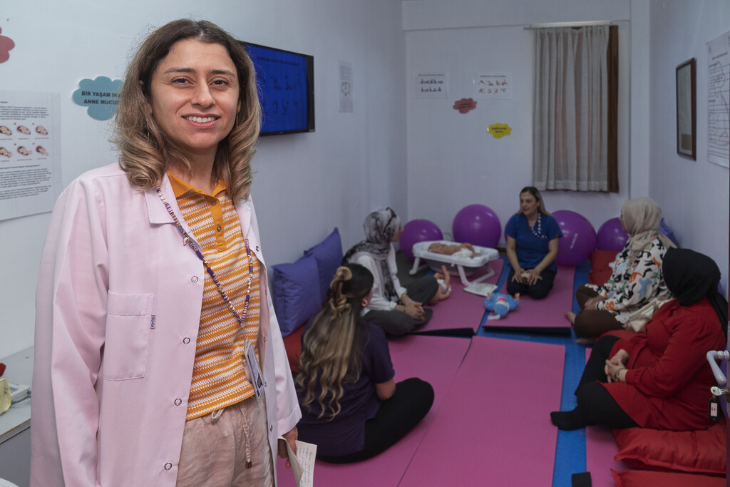 Annelere güvenli doğum dersi