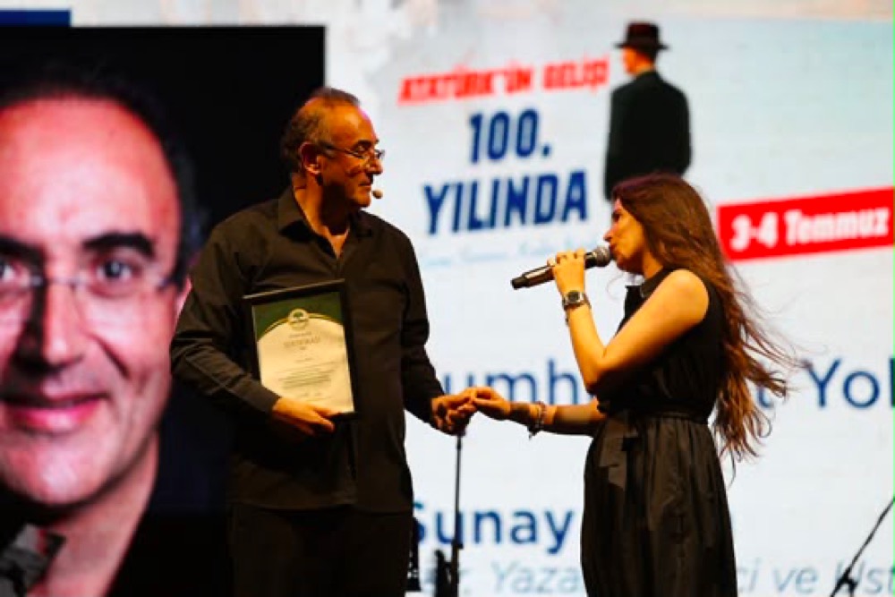 Atatürk’ün Çeşme’ye gelişinin 100. yılı etkinlikleri yoğun katılımla tamamlandı