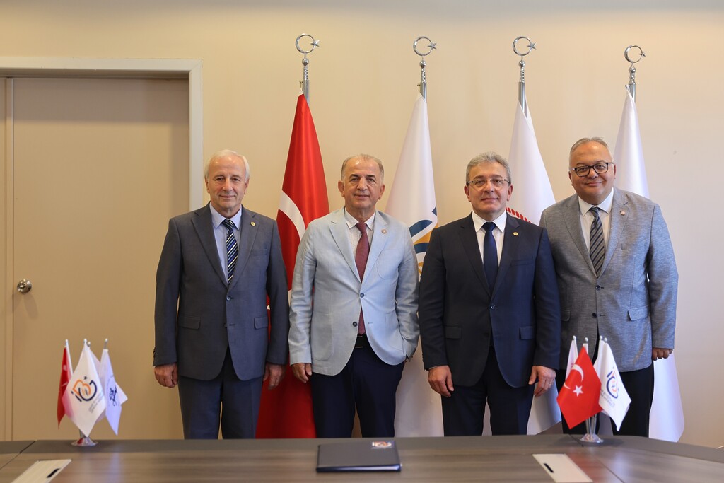 DEÜ, ARAŞTIRMA EKOSİSTEMİNİ YENİ İŞ BİRLİĞİYLE GÜÇLENDİRDİ