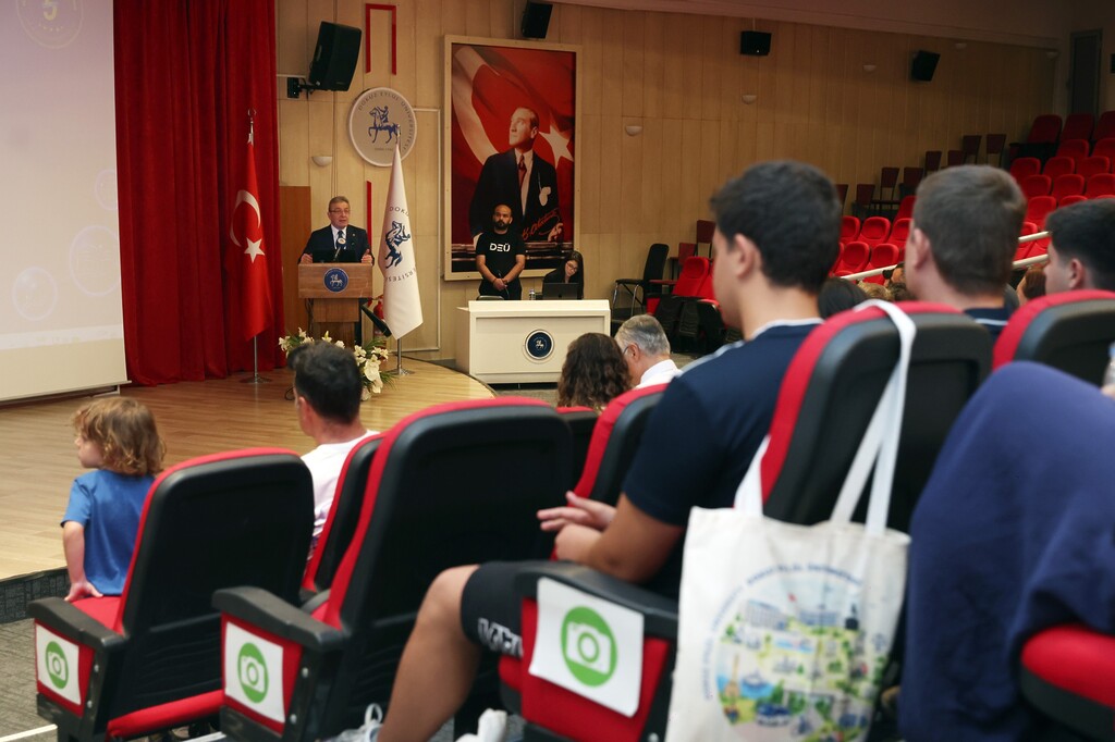 DEÜ’DE TANITIM VE TERCİH GÜNLERİ TAMAMLANDI