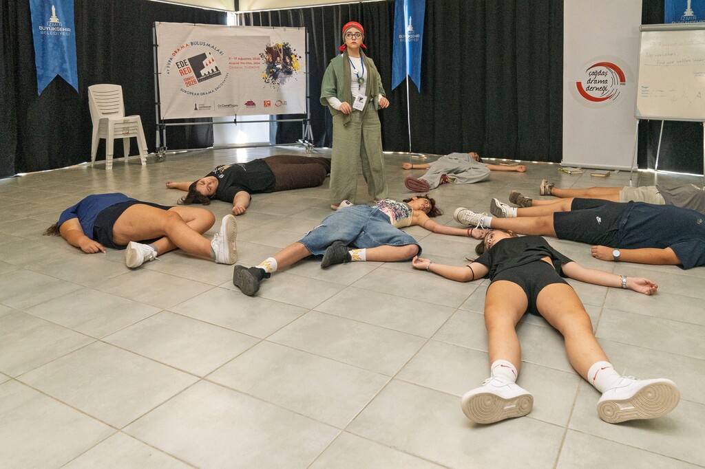 İzmir’de Avrupa Drama Buluşması: Gençler ortak hikâyeler yazıyor