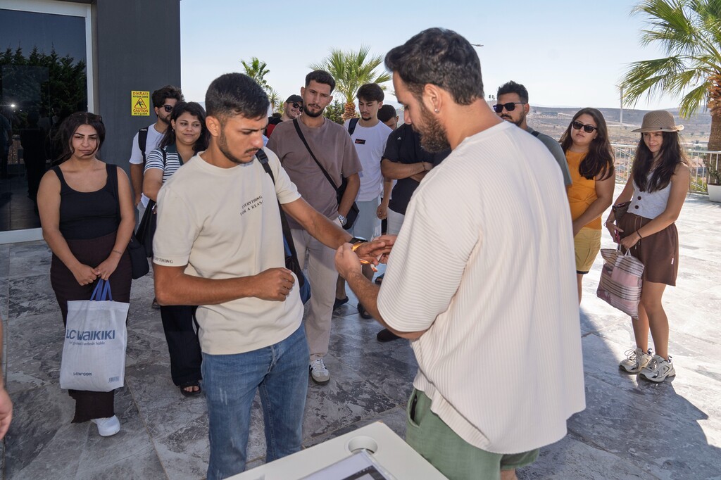 Büyükşehir’den gençlere aquapark keyfi