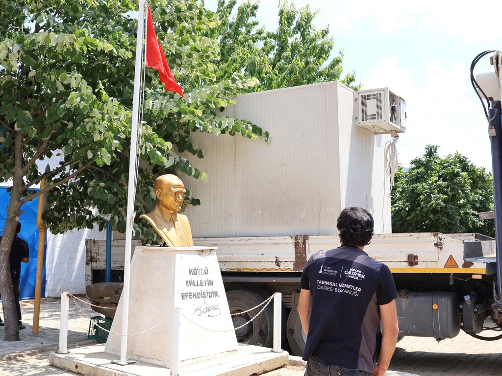 Ödemiş’in dağ köyüne soğuk hava deposu desteği