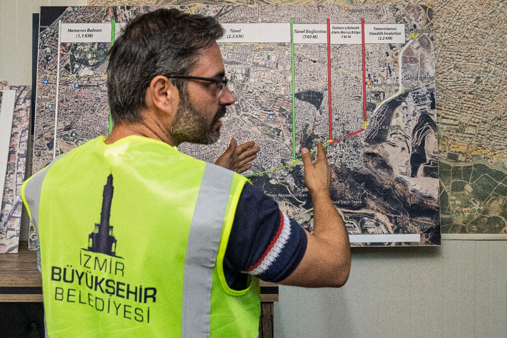 Onat Tüneli İzmir trafiğine nefes aldıracak