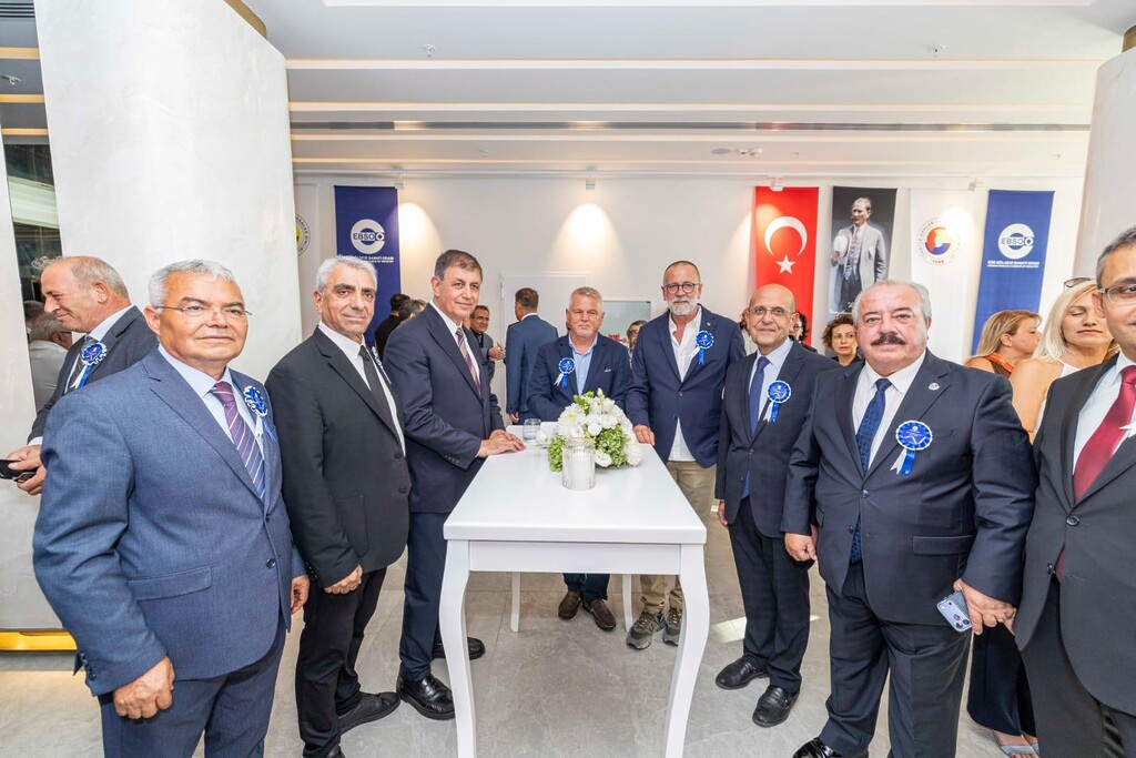 Başkan Tugay: İzmir dönüşümün öncüsü olmalı