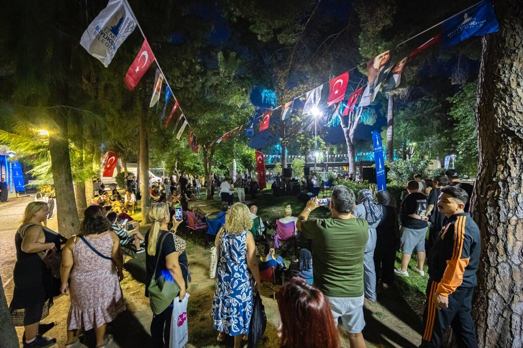 Alternatif Park Konserleri, müziğin ritmini parklara taşıyor