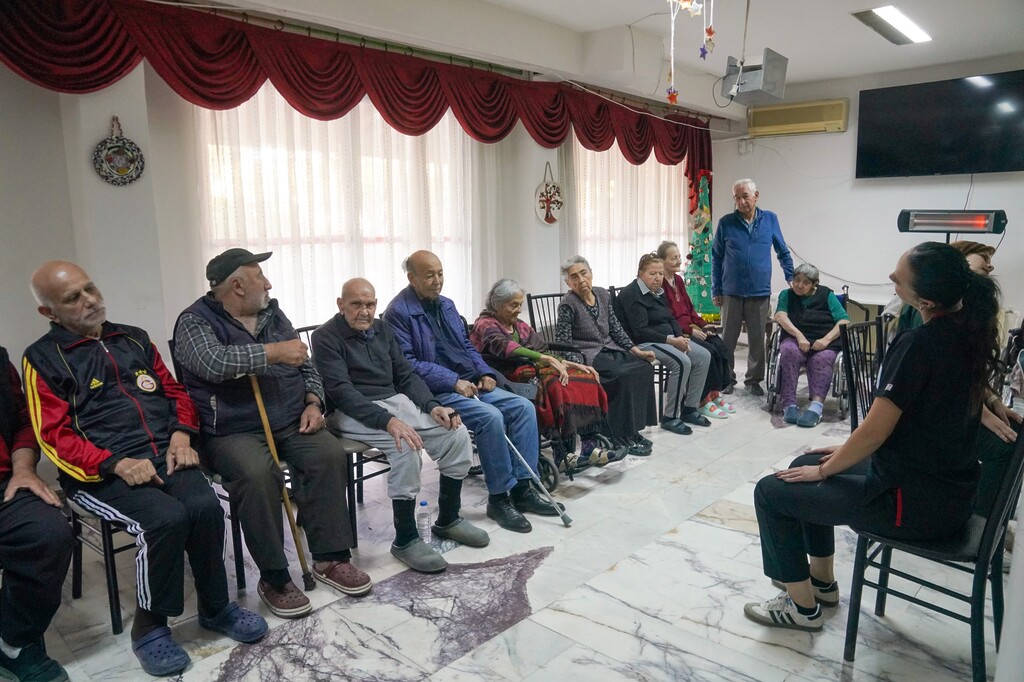 Seferihisar’da yaş almanın en güzel hali;  birlikte ve hareketle